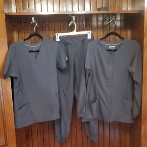 SPREAD GOOD CHEER Gray Scrub Set with Top, Pants, and Jacket SIZE MEDIUM